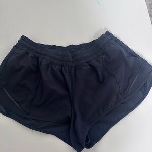 Lululemon Hotty Hot Shorts 2.5” inseam Size 12 Navy Blue